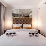 Ξενοδοχείο με διαμερίσματα Gotyk House 3*