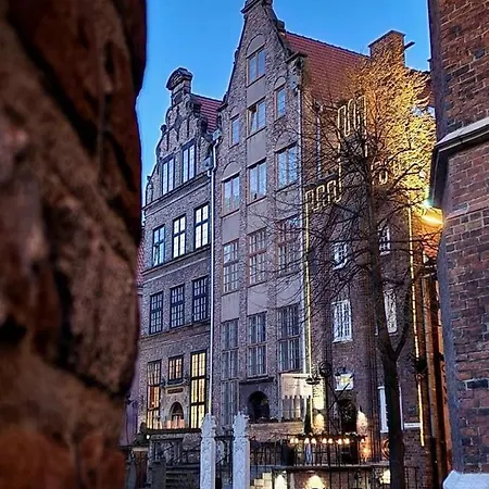 公寓式酒店 哥特别墅酒店