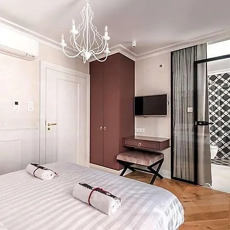 Gotyk House Apart Otel 3*