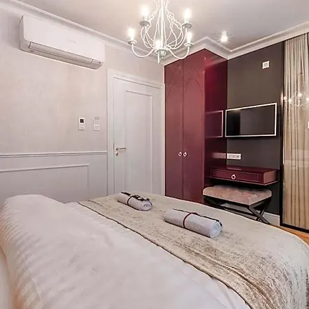 Gotyk House Apart Otel