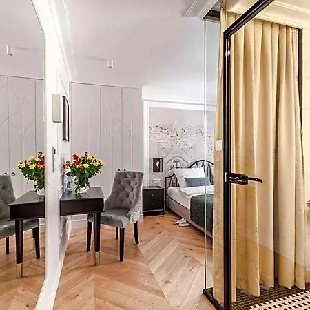 Apart Otel Gotyk House 3*