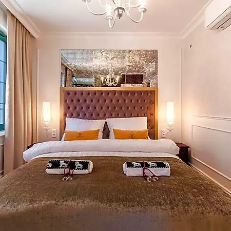 Apart Otel Gotyk House