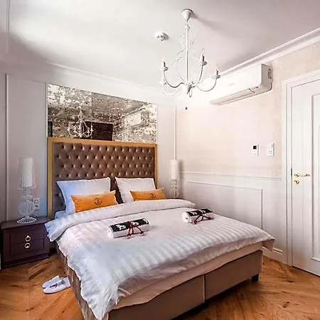 Apart Otel Gotyk House