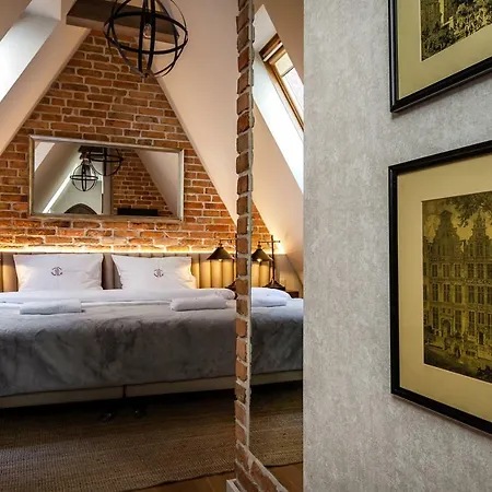 Gotyk House Aparthotel 3*