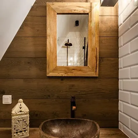 哥特别墅酒店 公寓式酒店 4*